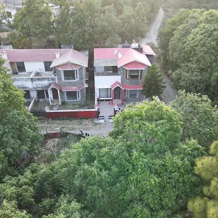 Lucknow Villa Bhīm Tāl Екстериор снимка